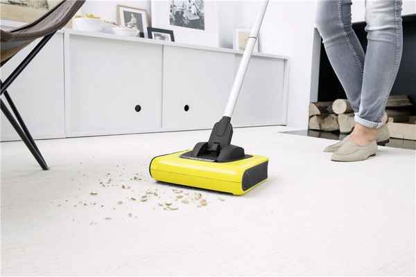 Элетровеник Karcher: для чего он нужен? Обзор +Видео