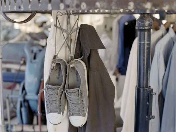 Как правильно высушить кроссовки после стирки: советы