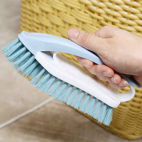 Rак самостоятельно провести  сухую чистку одежды: Основные правила и принципы +Видео