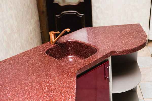 Столешница из жидкого камня для кухни: варианты, изготовление