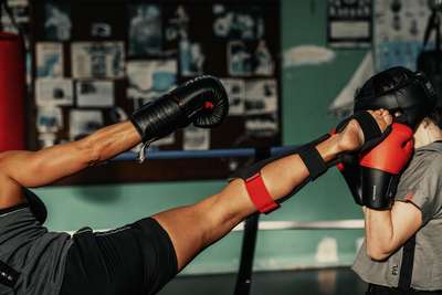 ЗАЩИТА ДЛЯ ГОЛЕНОСТОПА ДЛЯ ВЗРОСЛЫХ ERGO 100 OUTSHOCK - купить в интернет-магазине