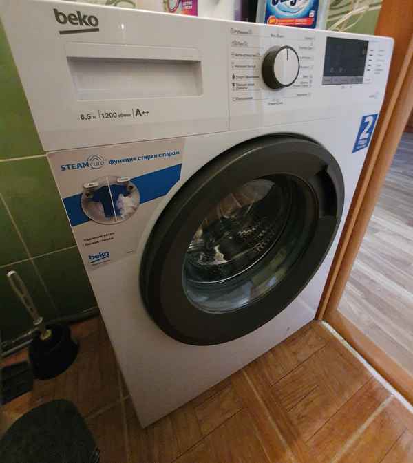 Обзор дешевых и самых простых стиральных машин