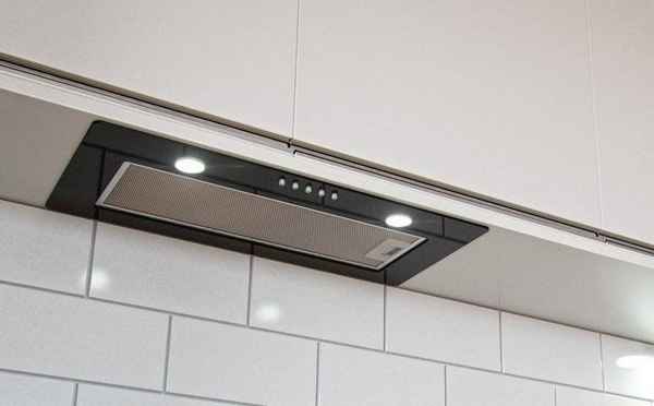 Рейтинг лучших подвесных плоских вытяжек