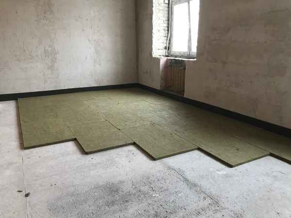 Шумоизоляция пола в квартире в стяжку