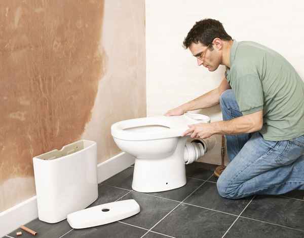 Замена унитаза в квартире своими руками: видео инструкция