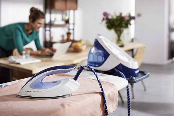 Как выбрать утюг с отпаривателем: платформа, хаpaктеристики, производители