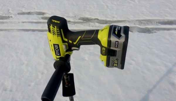 Расскажем как правильно выбрать шуруповерт для ледобура