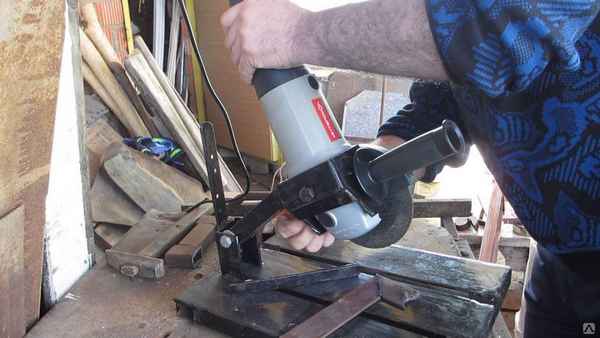 Изготовление стойки для болгарки своими руками - быстро и надежно