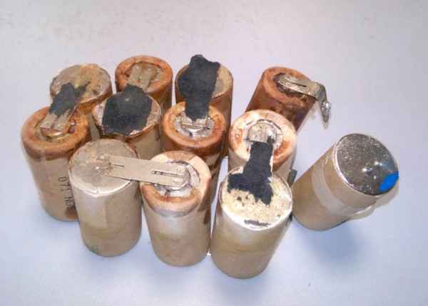 Ремонт аккумулятора шуруповерта посильная задача для домашнего мастера