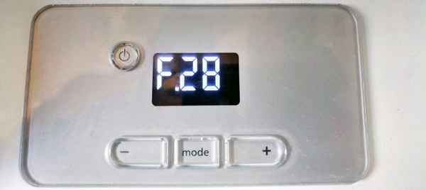 Ошибки и неисправности в газовых котлах Protherm: возможные коды (F01, F02, F04, F28, F62), а также как подключить термостат