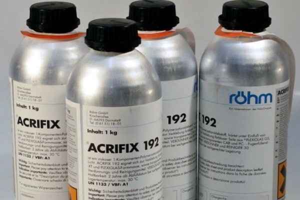 Выбираем клей для поликарбоната + фото и видео