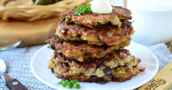 Оладьи из баклажанов - пошаговые рецепты с фото