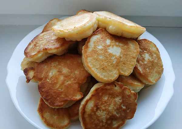 Творожные оладьи — 4 рецепта с фото пошагово вкусных оладьев с творогом