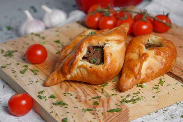 Расстегай рецепты с мясом, рыбой, курицей и капустой + пошаговое фото
