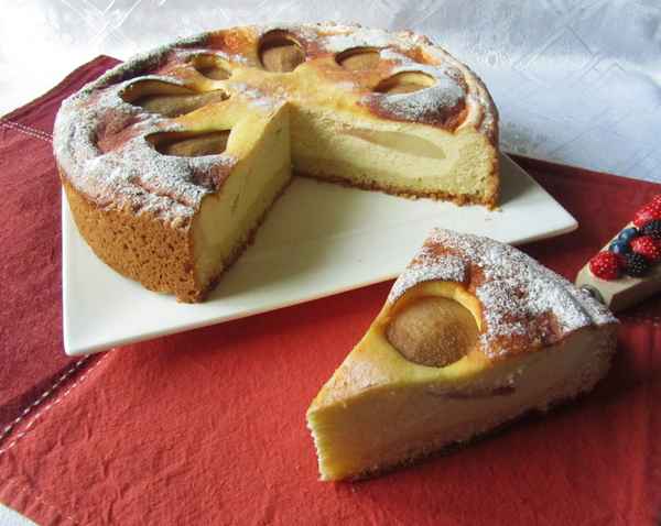 Грушевый пирог - 4 вкусных домашних рецепта с фото