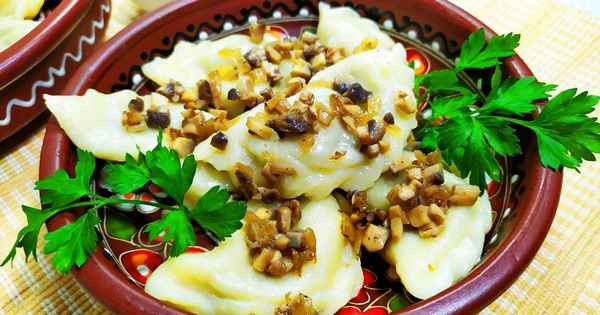 Вареники с грибами - 4 рецепта приготовления с пошаговым фото