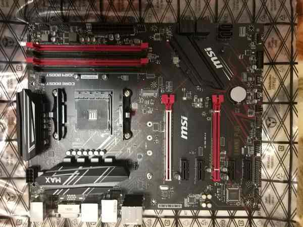 Как выбрать материнскую плату