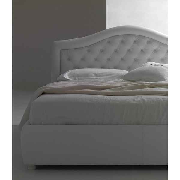 Кровати с мягкой спинкой для любого интерьера: лучшие варианты