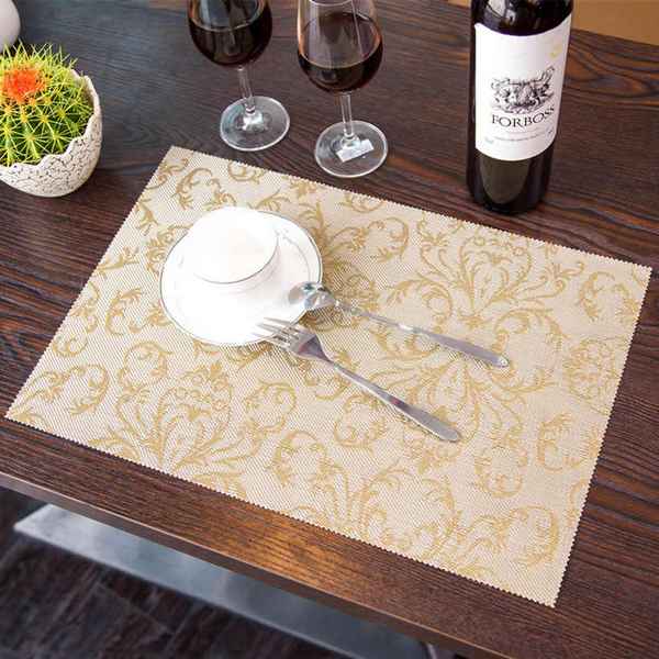 Красивые сервировочные коврики под тарелки: как называются подложки на стол, кожаные, круглые, пластиковые, бамбуковые подставки, как выбрать