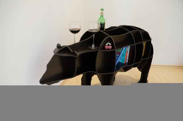 Необычная полка в виде медведя: фото, идея для дома