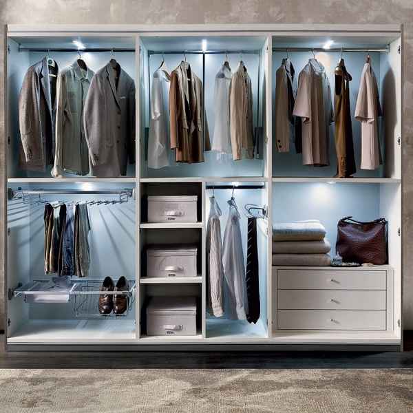 Дизайнерский шкаф из палочек: фото, концепт