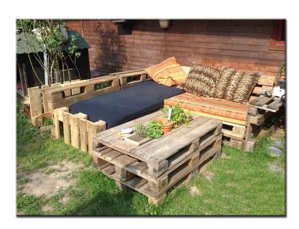 Деревянный топчан из паллет своими руками