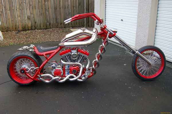 НЕОБЫЧНЫЙ КРУТОЙ БАЙК СВОИМИ РУКАМИ