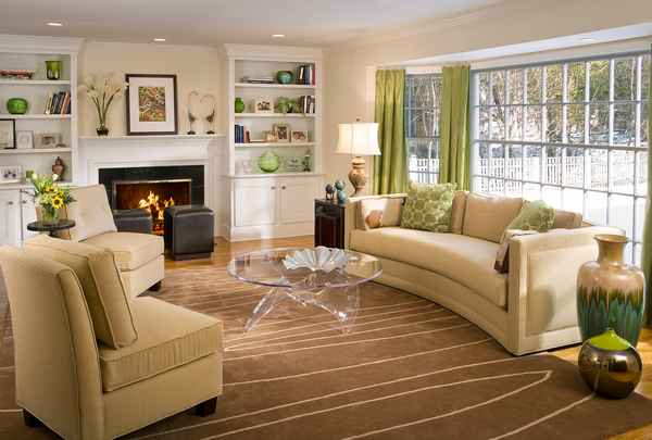 Светлые диваны в интерьере: фото, идеи для дома