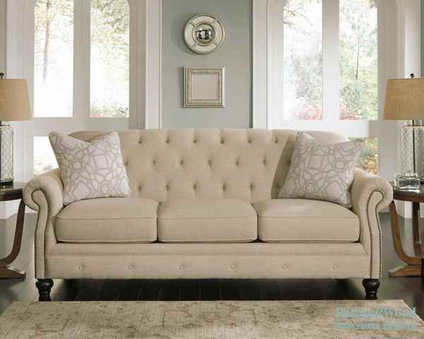 Мягкая мебель в классическом стиле