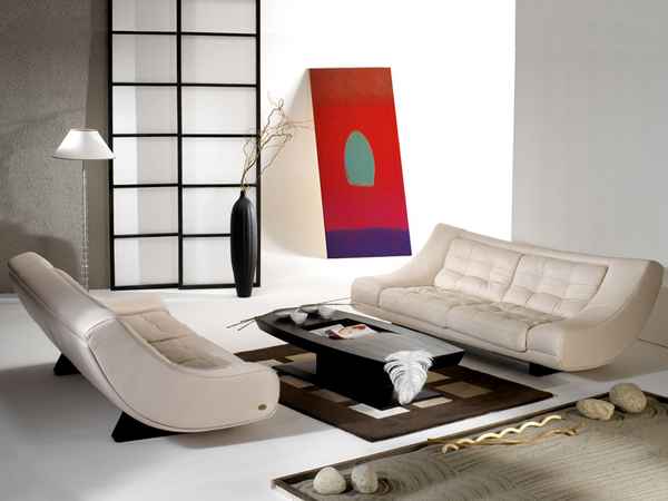 Женский автомобильчистота и порядок как на кухне