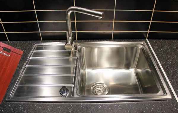Как выбрать мойку из нержавеющей стали; 5 советов