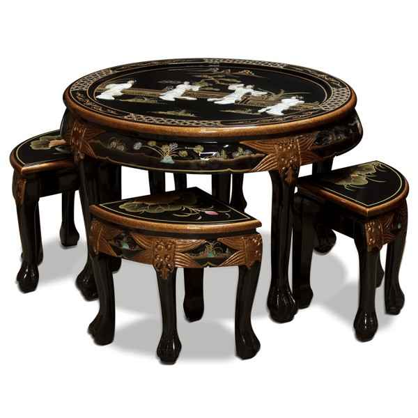 Журнальные столики с задвигающимися пуфиками (или мини табуретами)