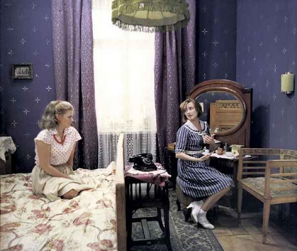 «Москва слезам не верит»: интерьеры советских времен