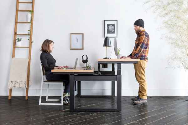 Подъёмный рабочий стол для работы сидя или стоя