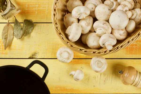 Как правильно варить шампиньоны