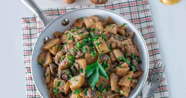 Рецепты приготовления тушенной картошки с грибами