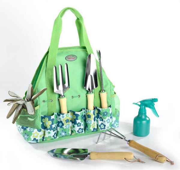 10 нужных вещей, которые стоит подарить садоводу-огороднику