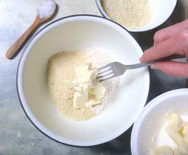 Приготовление миндальной муки и блюд из неё