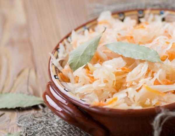 Почему стала горчить квашеная капуста?