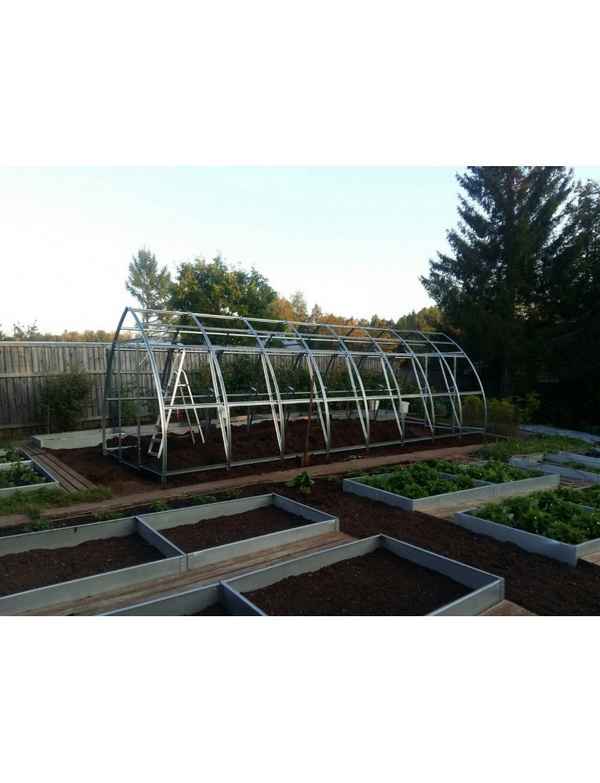 Основные особенности теплицы «Дачная стрелка»