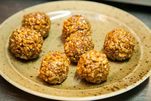 Что можно приготовить из грецких орехов: простые и вкусные рецепты