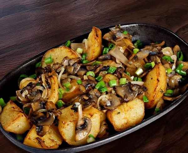 Как пожарить картошку с шампиньонами