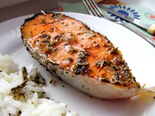Как приготовить сочную и мягкую горбушу в духовке