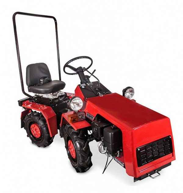 Обзор минитpaктора «Беларус-132Н»