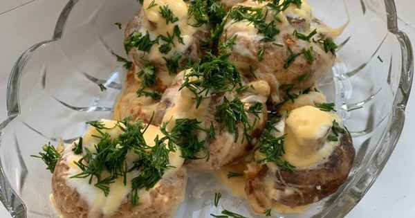 Рецепт вкусных шампиньонов в сметане в духовке