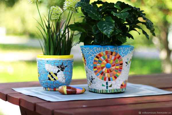 Безотходное производство: изготавливаем вазоны из предметов домашнего обихода
