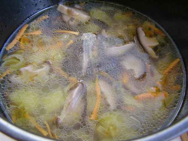 Что приготовить с солёными груздями