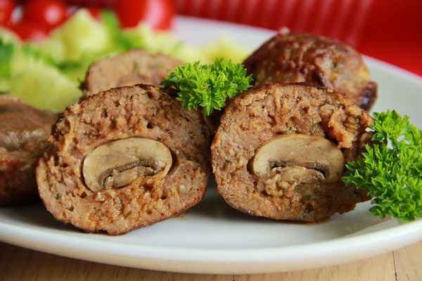 Рецепты приготовления куриных котлет с грибами и сыром