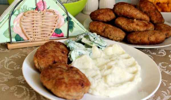 Рецепт вкусных котлет из лисичек