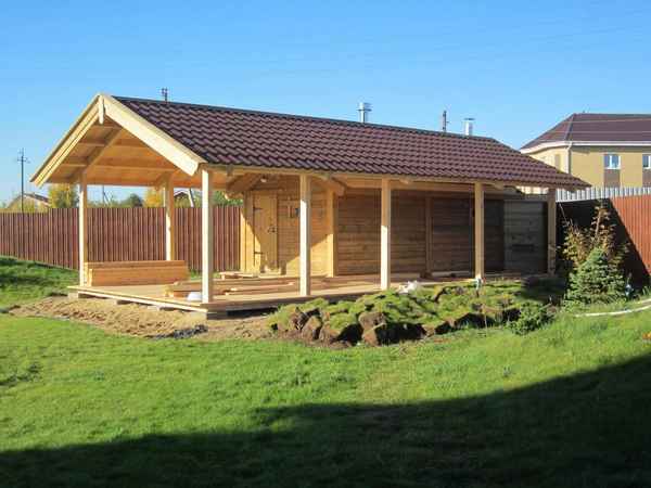 Как построить баню с беседкой под общей крышей